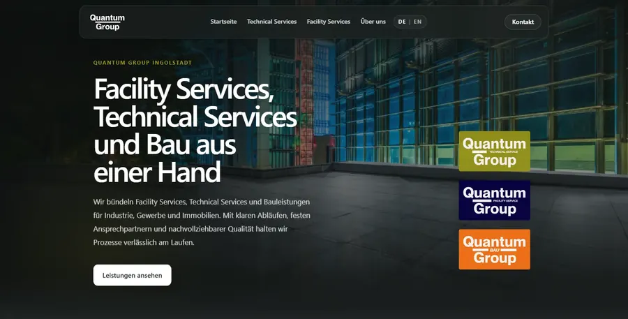 Website Quantum Group: dunkles Titelfoto und Navigation durch die Leistungen.