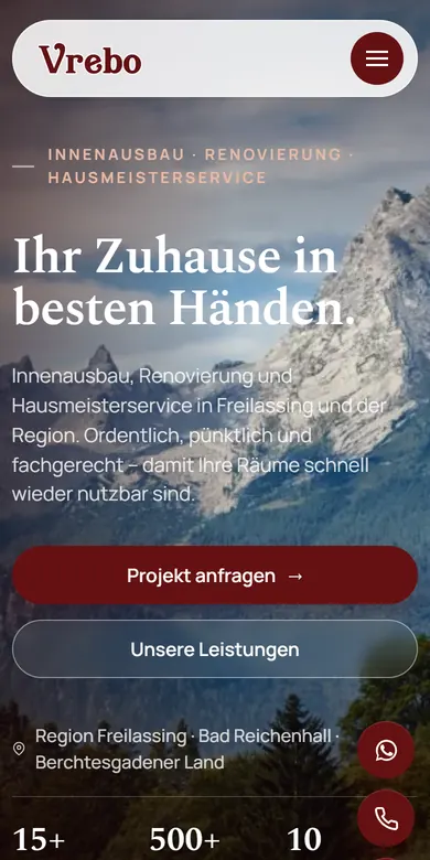 Website Vrebo Bau am Handy: Titelfoto, Leistungen und Knopf zur Projektanfrage.